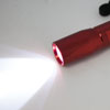 Snap-On
3 AAA-CELL LED
タクティカル
フラッシュライト